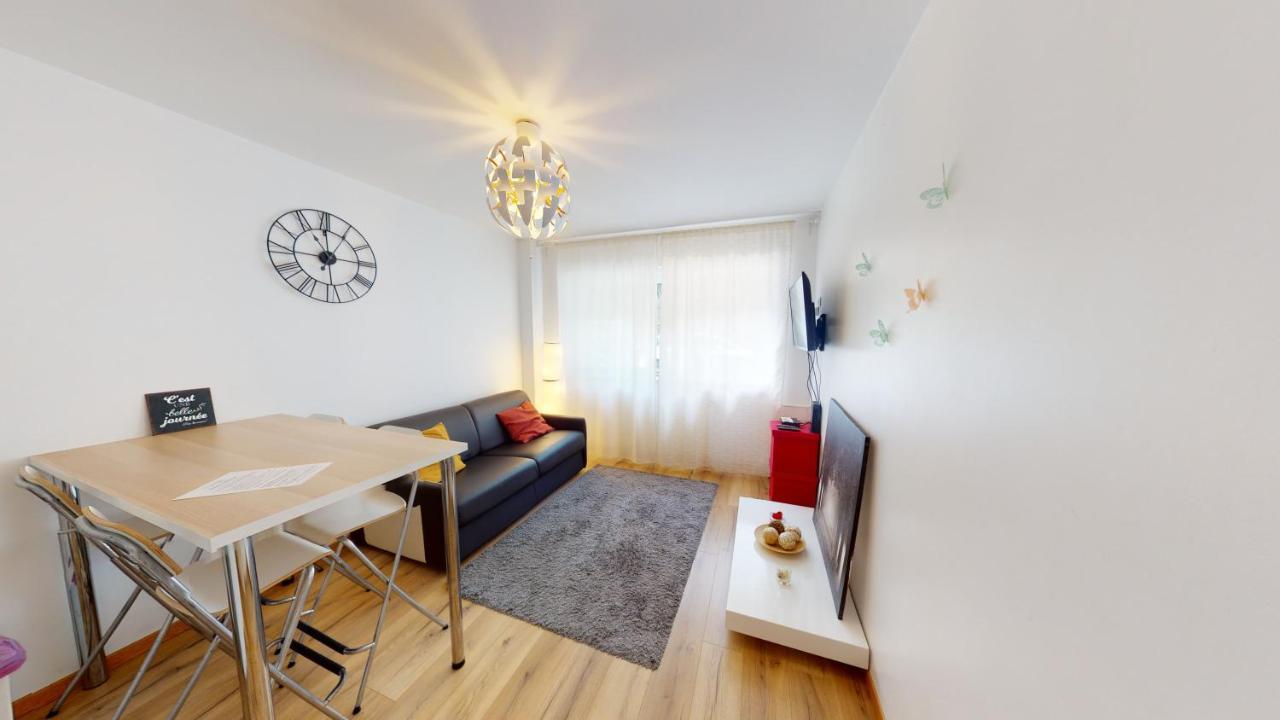 Apartamento Aux Bons Amis - Parlement/Orangerie Estrasburgo Exterior foto